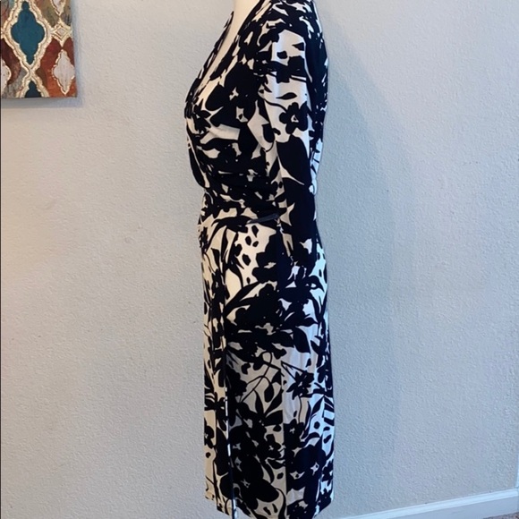 Lafayette 148 New York Floral Wrap Dress - Picture 7 of 7